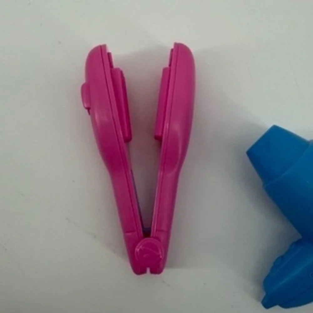 Baby Alive Doll Hair Styling Accessories‎ Blue Blow Dryer Pink Crimper Toy Set